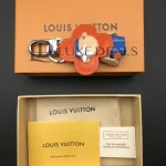 LOUIS VUITTON BAG CHARM VIVIENNE GYM KEY HOLDER CALFSKIN, ORANGE & BLUE M01198 - Image 3