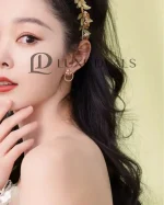 TIFFANY VICTORIA™ DIAMOND VINE ROUND EARRINGS 68287472 - Image 10