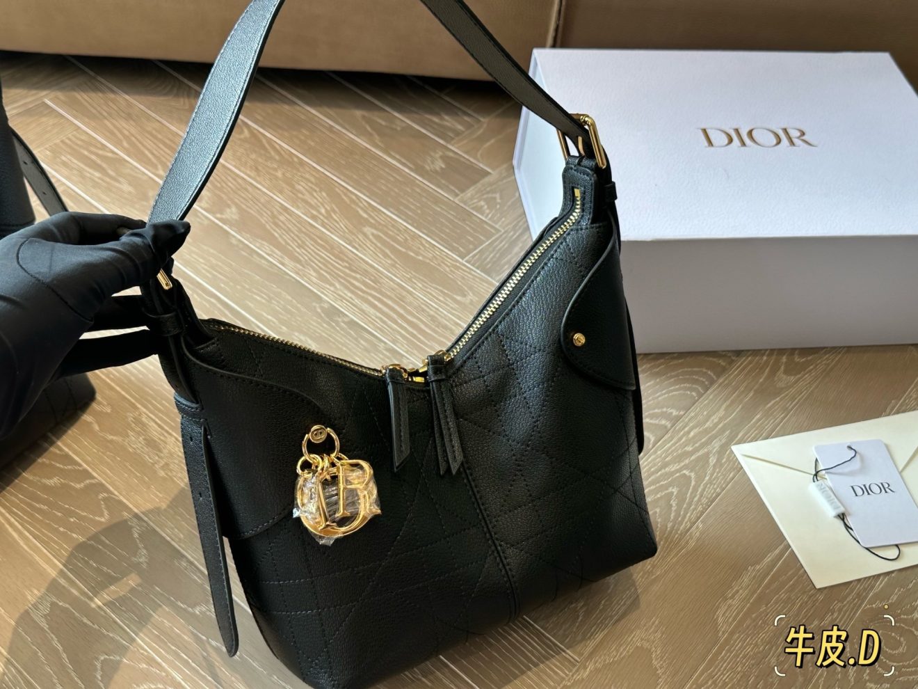 Dior Voyage cowhide bag 22/29cm - Image 3