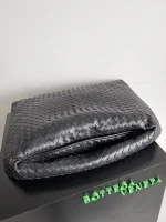 BOTTEGA VENETA Large Hop intrecciato leather tote - Image 11