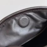 BOTTEGA VENETA Small Hop intrecciato leather tote - Image 5