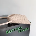 BOTTEGA VENETA Mini Hop intrecciato leather shoulder bag - Image 5