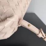 BOTTEGA VENETA Mini Hop intrecciato leather shoulder bag - Image 10