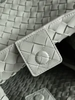 BOTTEGA VENETA Large Parachute intrecciato leather shoulder bag - Image 8