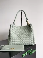 BOTTEGA VENETA Large Parachute intrecciato leather shoulder bag - Image 2