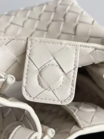 BOTTEGA VENETA Small Parachute intrecciato leather shoulder bag - Image 5