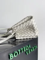 BOTTEGA VENETA Small Parachute intrecciato leather shoulder bag - Image 8