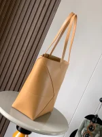 LOEWE Medium Puzzle Fold tote in shiny calfskin - Image 3