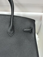 HERMÈS BIRKIN 35 TOGO BLACK LEATHER AND SILVER BUCKLE HANDBAG - Image 9