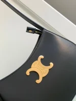 CELINE MEDIUM TILLY BAG in PATENT CALFSKIN - Image 6