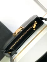CELINE MEDIUM TILLY BAG in PATENT CALFSKIN - Image 9