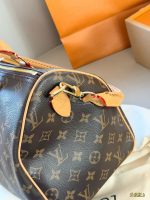 LOUIS VUITTON SPEEDY30 SOFT 30 LUCKY M15107 (30*21*17cm) - Image 5