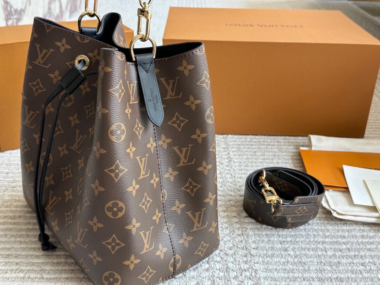 Louis Vuitton lv NéoNéo MM Bucket Bag-26x26x17CM - Image 3