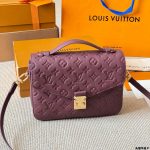 Louis Vuitton lv Pochette Metis Handbags-25*19*7CM