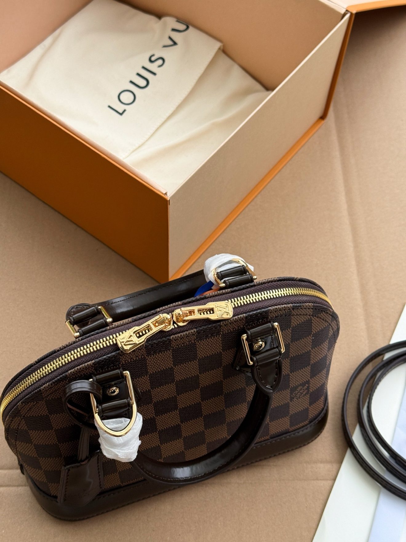 LOUIS VUITTON ALMA BB (25*18*12cm) - Image 7