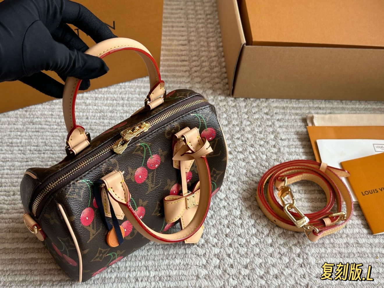 Louis Vuitton LV cherry  Speedy20 murakami size : 20 cm - Image 5