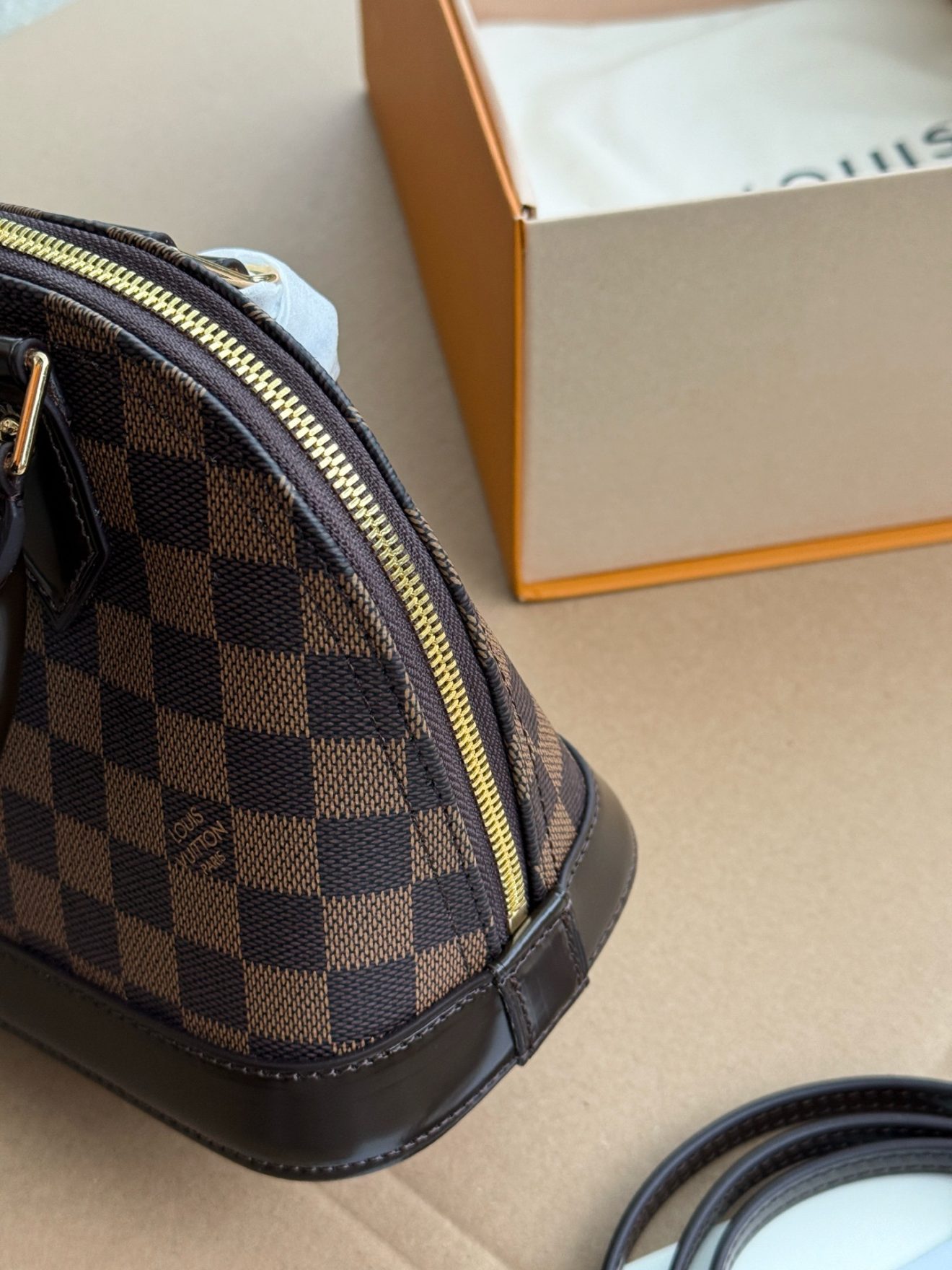 LOUIS VUITTON ALMA BB (25*18*12cm) - Image 5