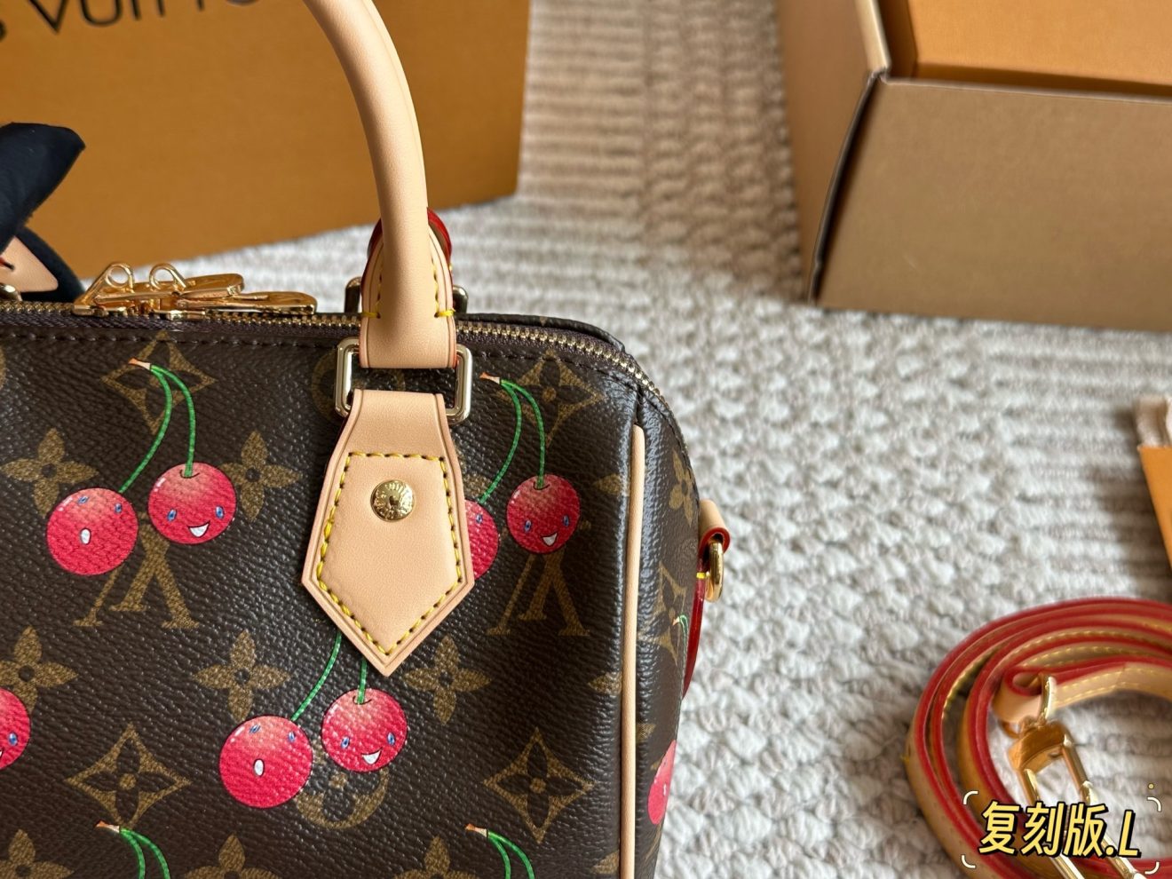 Louis Vuitton LV cherry  Speedy20 murakami size : 20 cm - Image 3