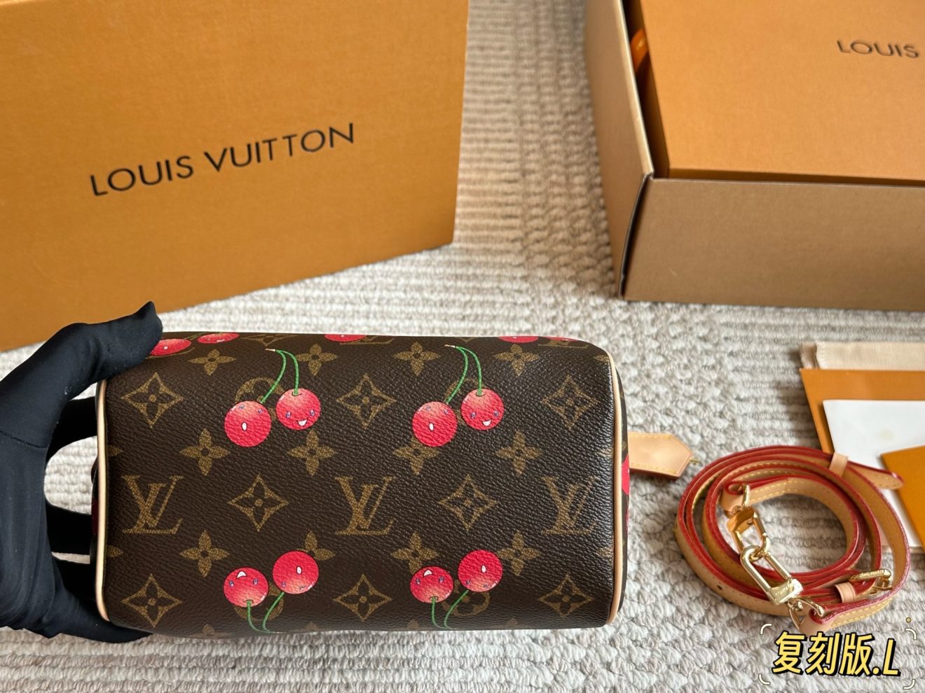 Louis Vuitton LV cherry  Speedy20 murakami size : 20 cm - Image 2