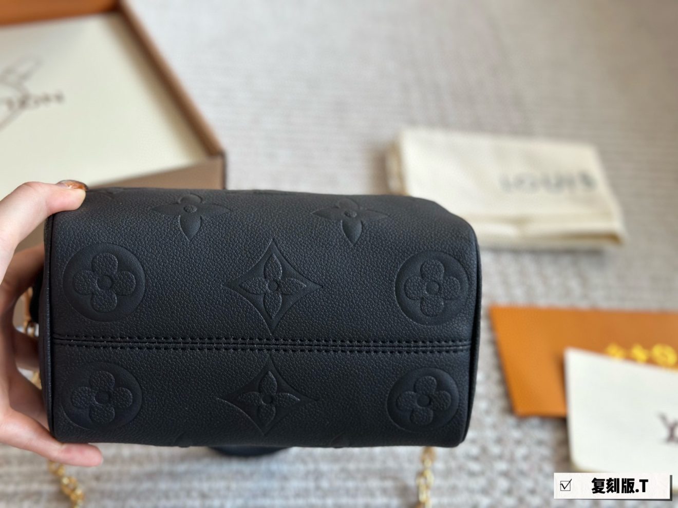 Louis Vuitton LV Speedy20 cm - Image 3