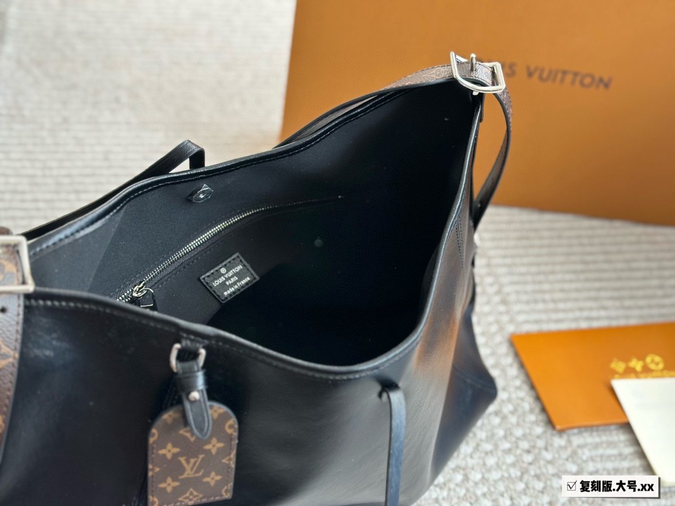 LOUIS VUITTON lv CARRYALL DARK GM  42*30cm - Image 5