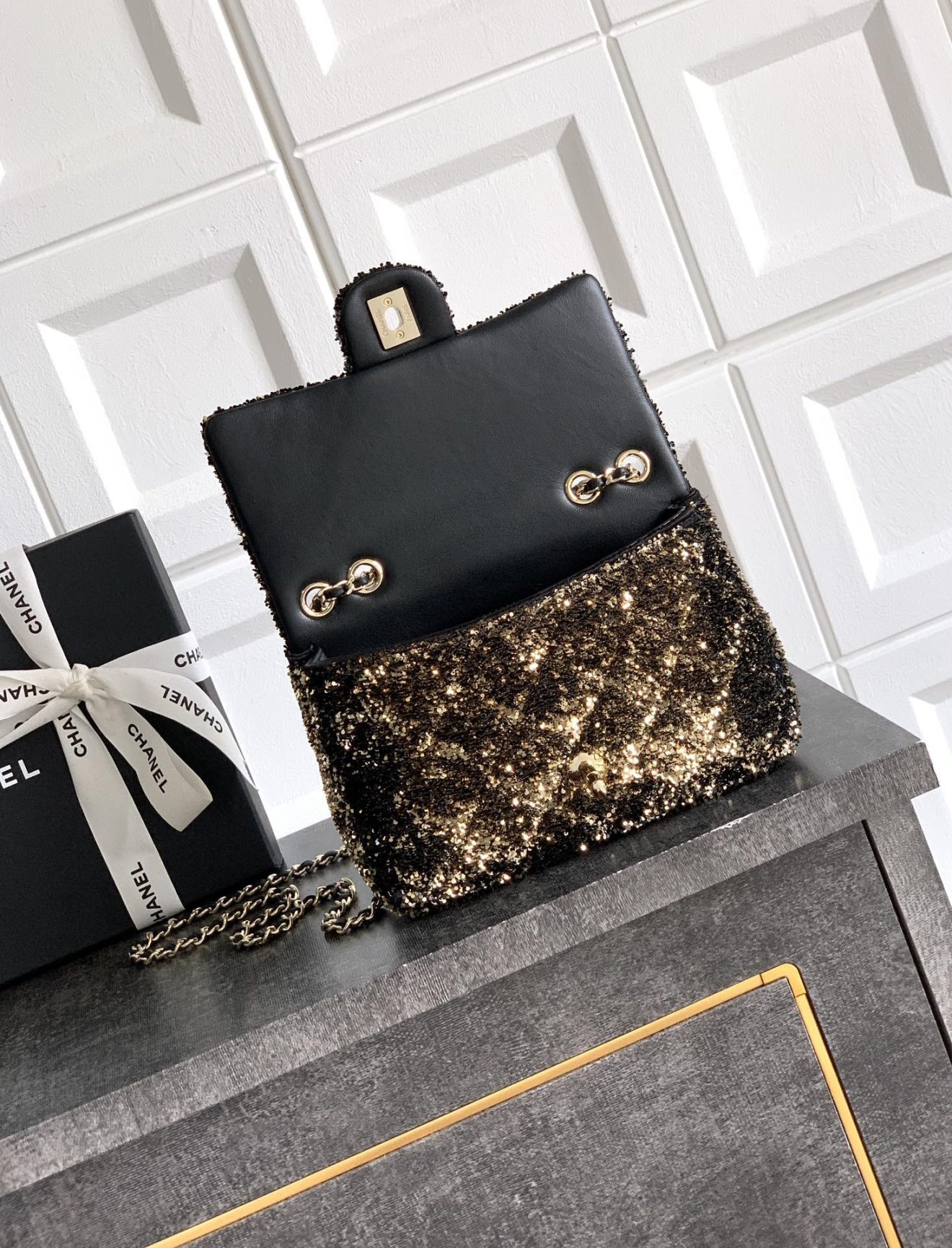 Chanel CF Sequins Gold - Image 6