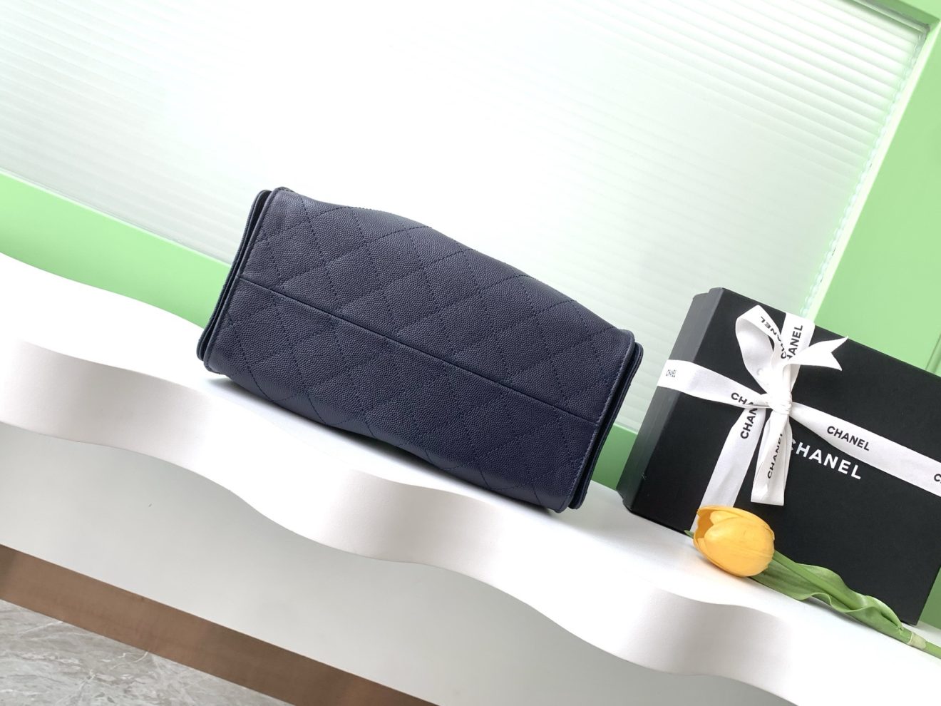 Chanel 25 Hobo - Image 5