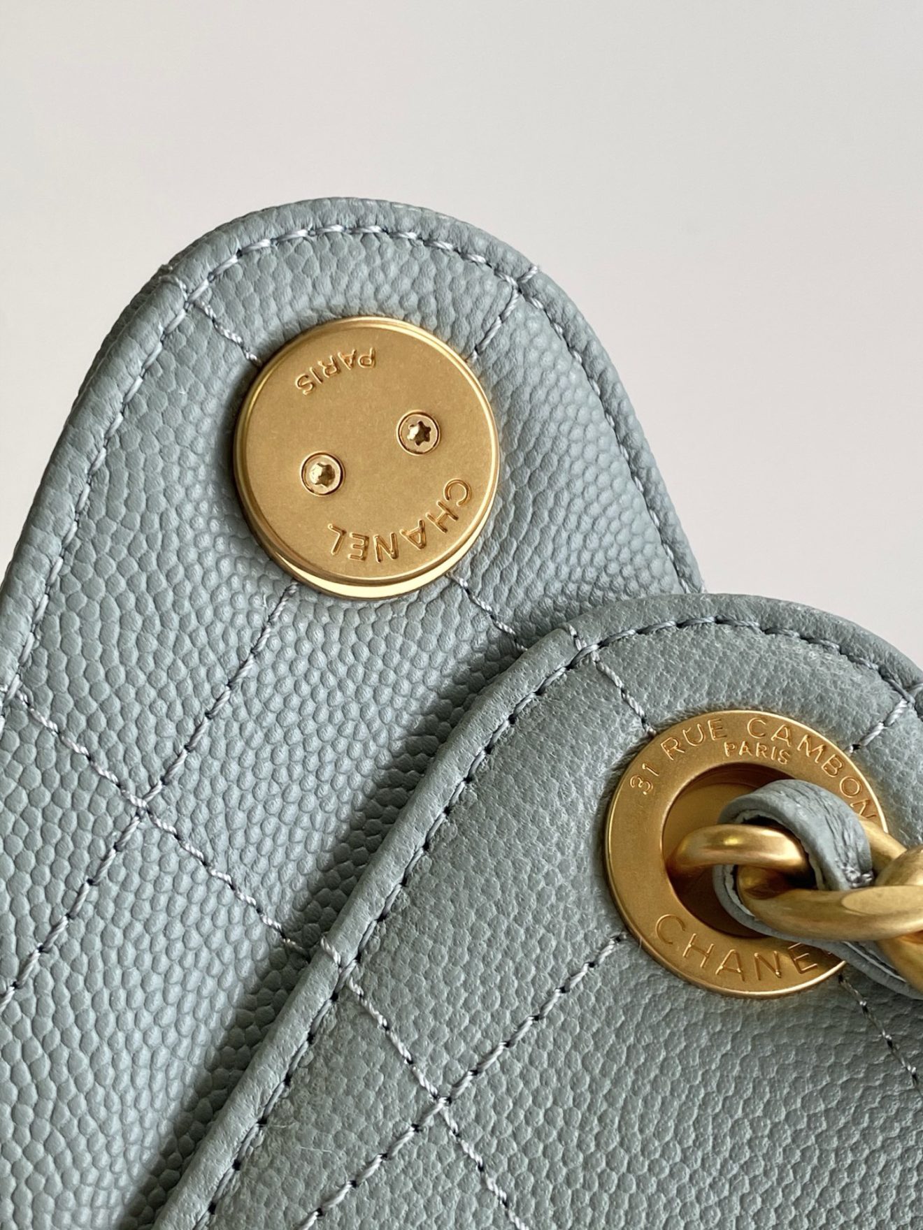 Chanel 25 Hobo - Image 8