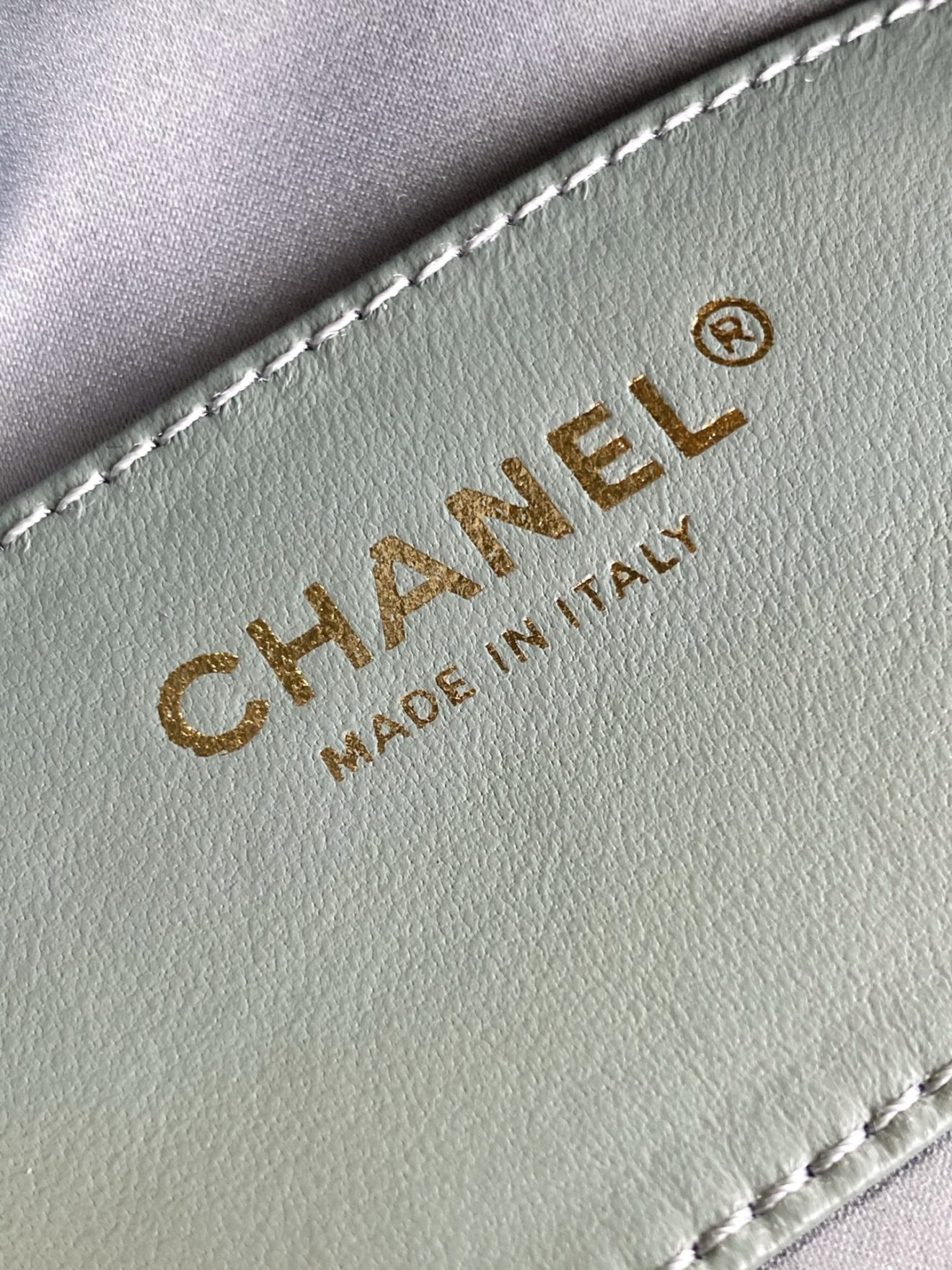 Chanel 25 Hobo - Image 10
