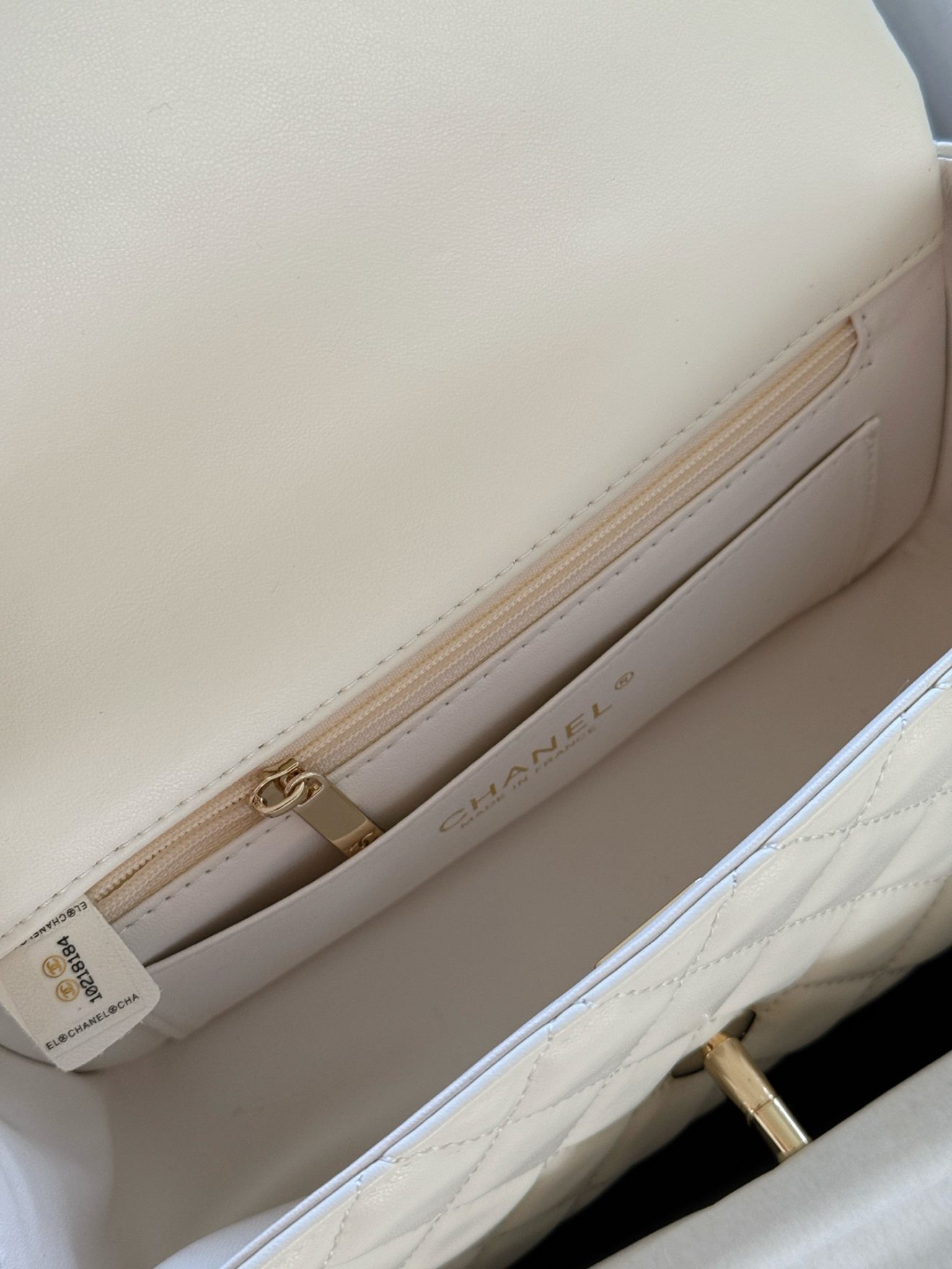 Chanel mini CF handle white - Image 8
