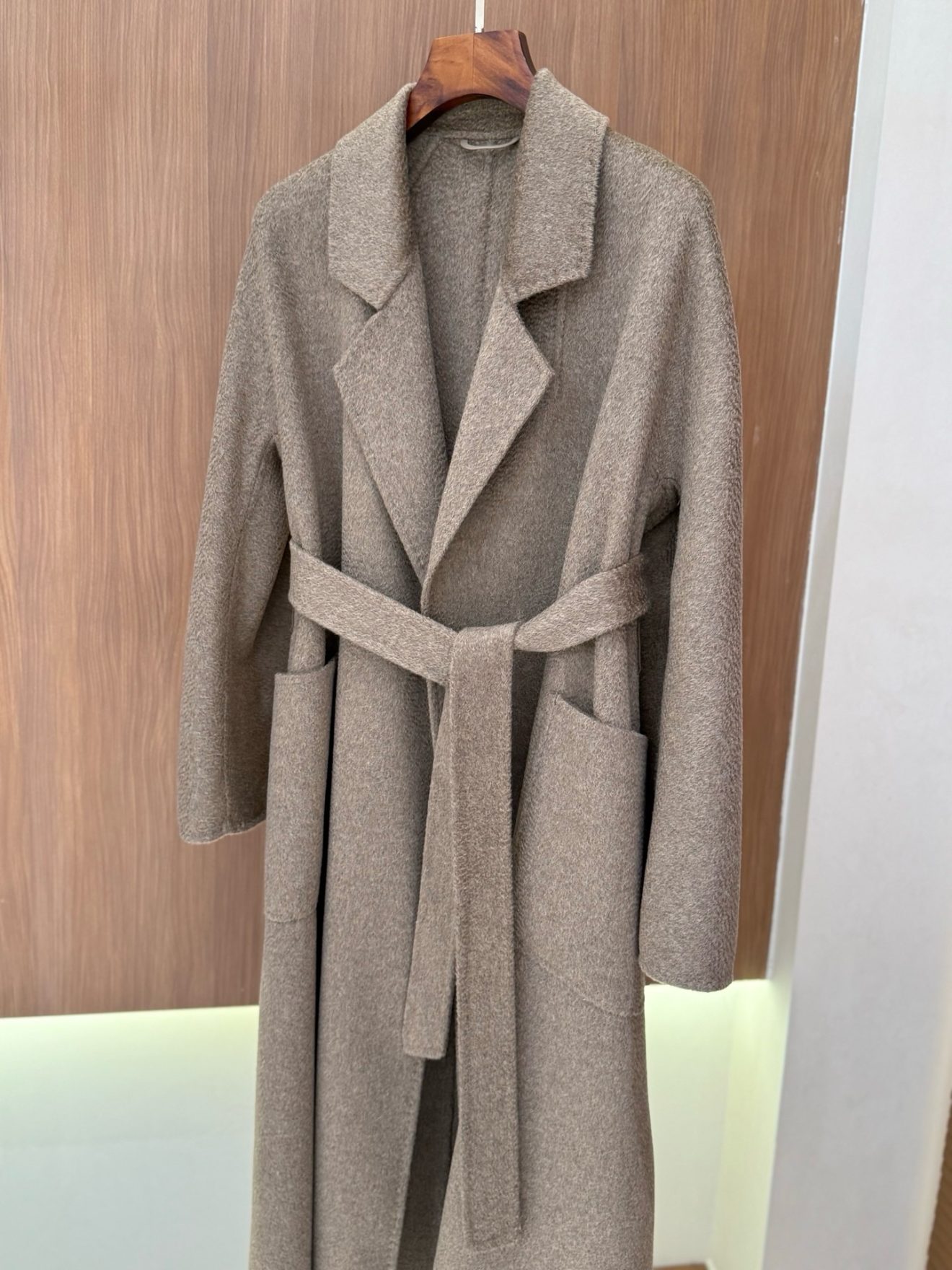 Max Mara Labbro cashmere coat - Image 9