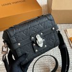 Louis Vuitton lv Soft Trunk Men 19*15*7cm