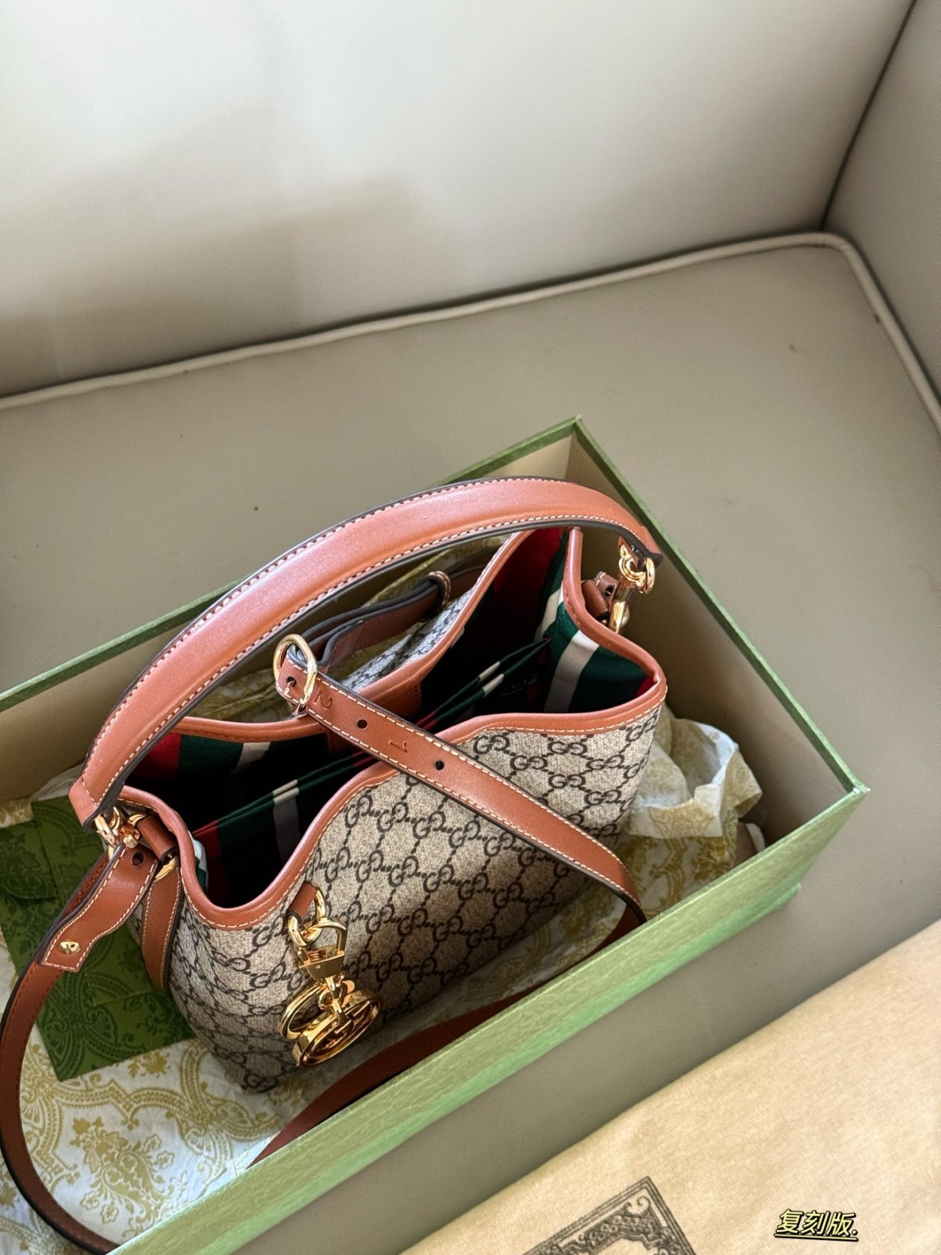 Gucci GG Emblem Bucket Bag size in 20x18cm - Image 8