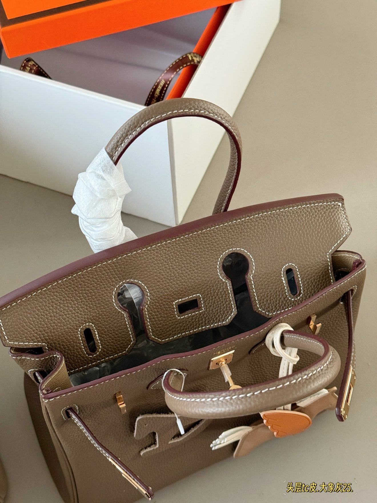 Hermes Birkin 25 Etoupe Gold Hardware - Image 8