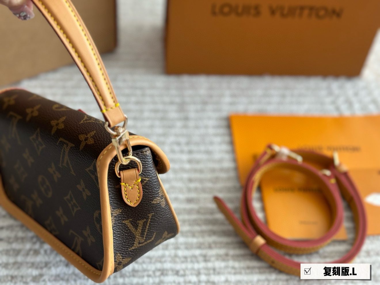 Louis Vuitton lv Diane Handbags 19x10x6cm - Image 9