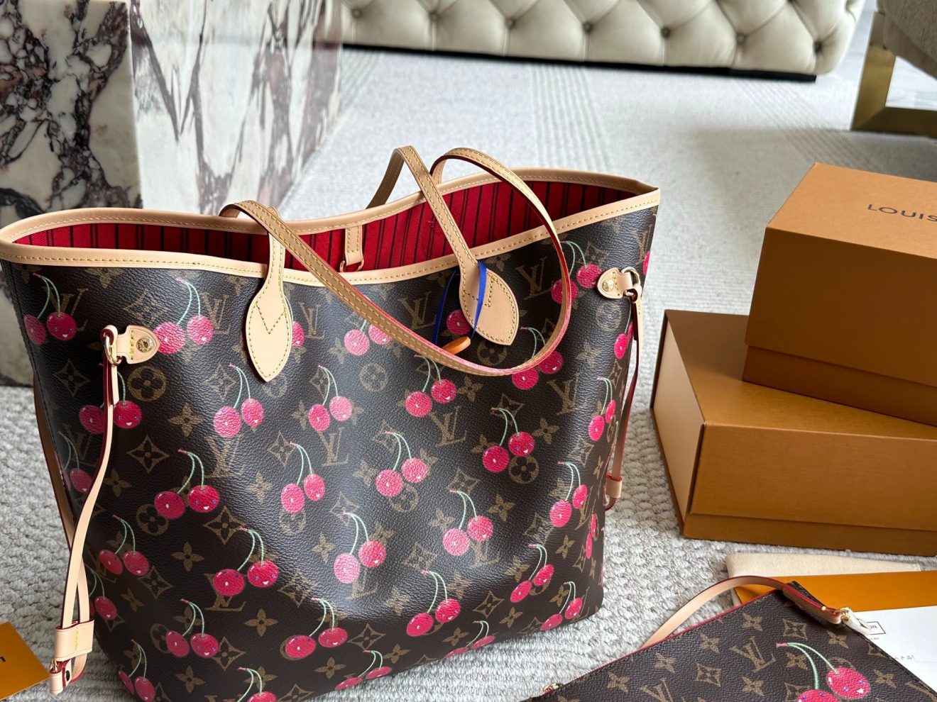 Louis Vuitton lv Neverfull MM CHERRY-32*29*17CM - Image 4