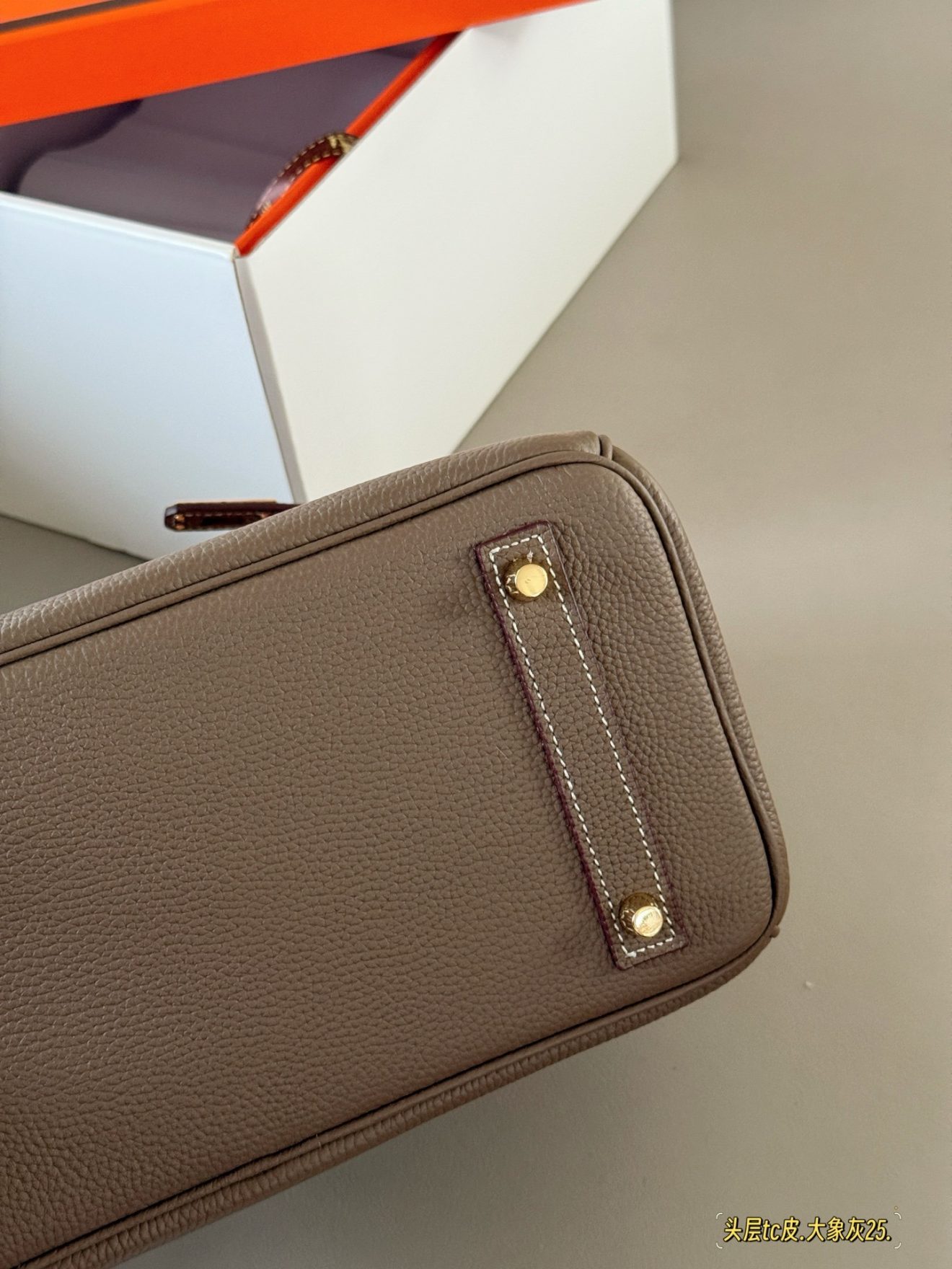 Hermes Birkin 25 Etoupe Gold Hardware - Image 9