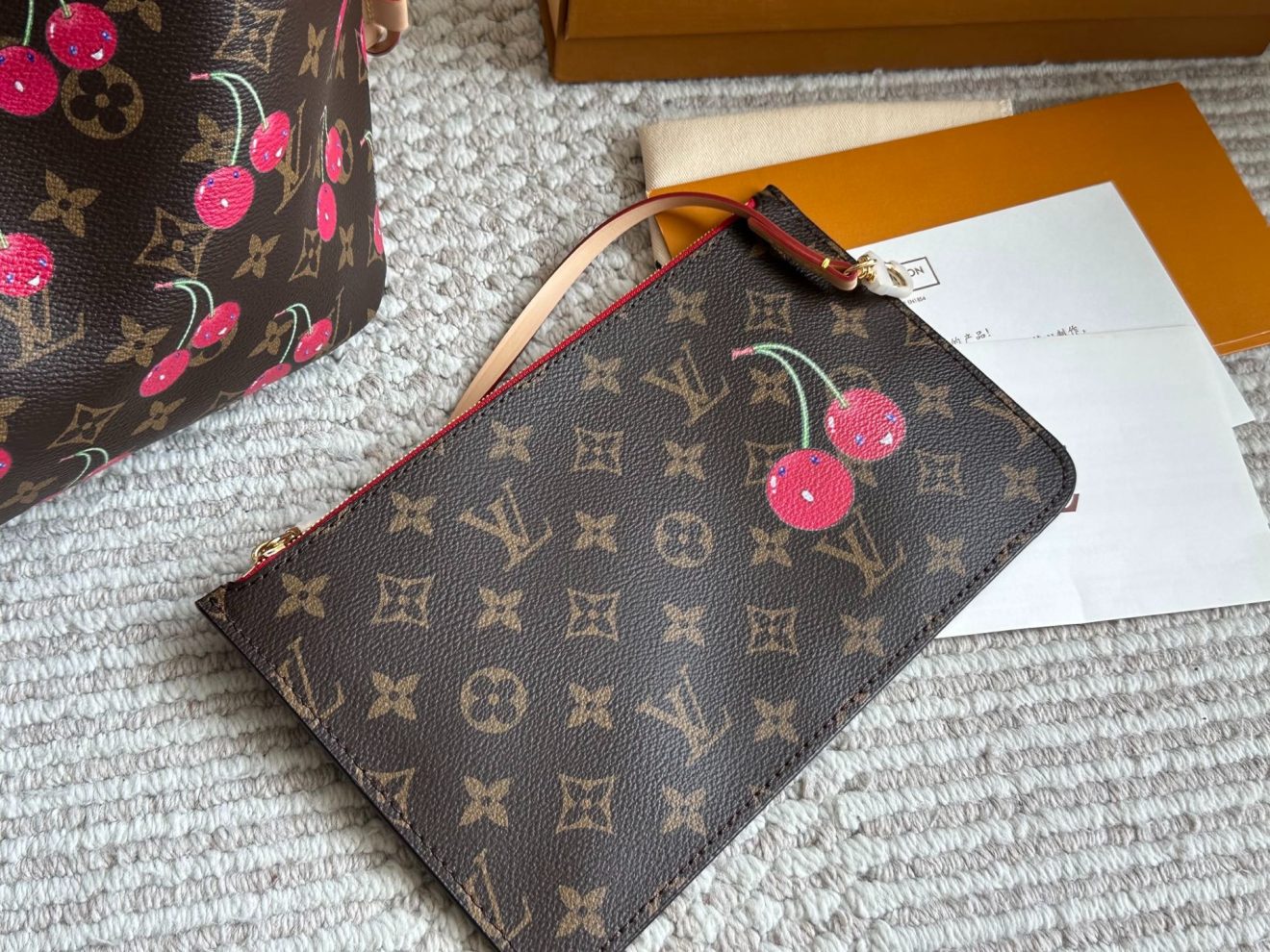 Louis Vuitton lv Neverfull MM CHERRY-32*29*17CM - Image 5