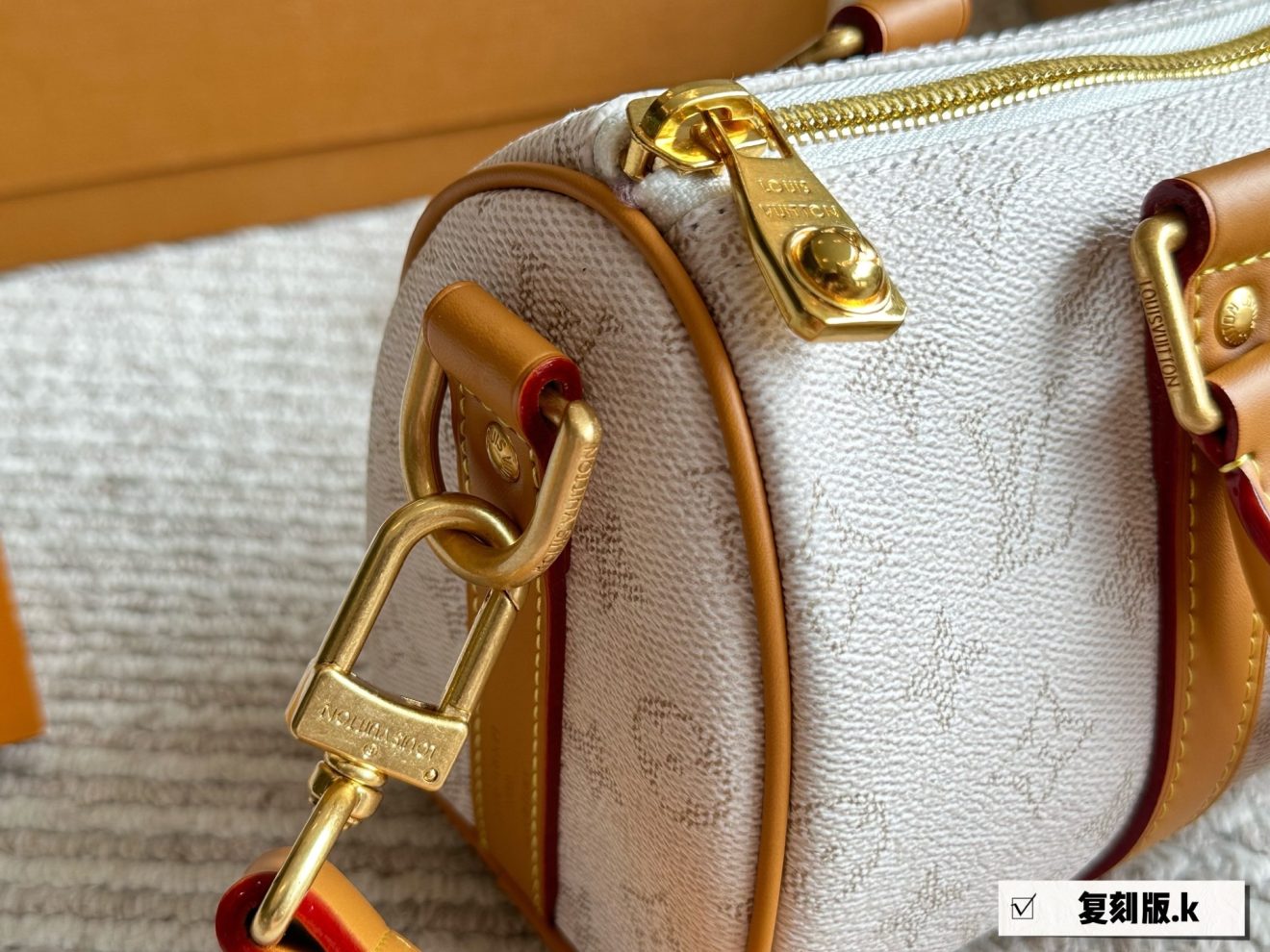 Louis Vuitton lv Keepall25 Bandoulière 25-25×14x 10CM - Image 7