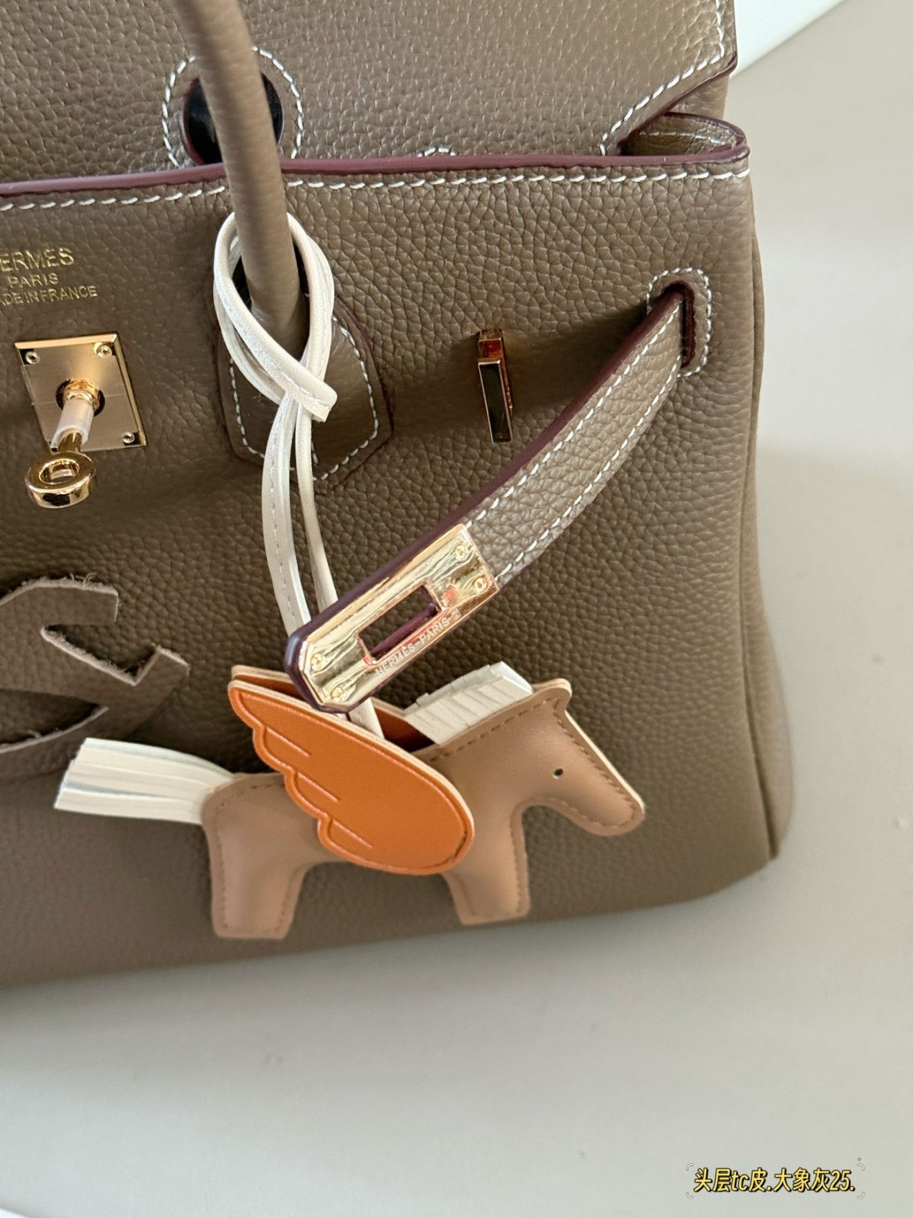 Hermes Birkin 25 Etoupe Gold Hardware - Image 5