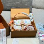 Louis Vuitton lv  Diane Handbags 19x10x6cm