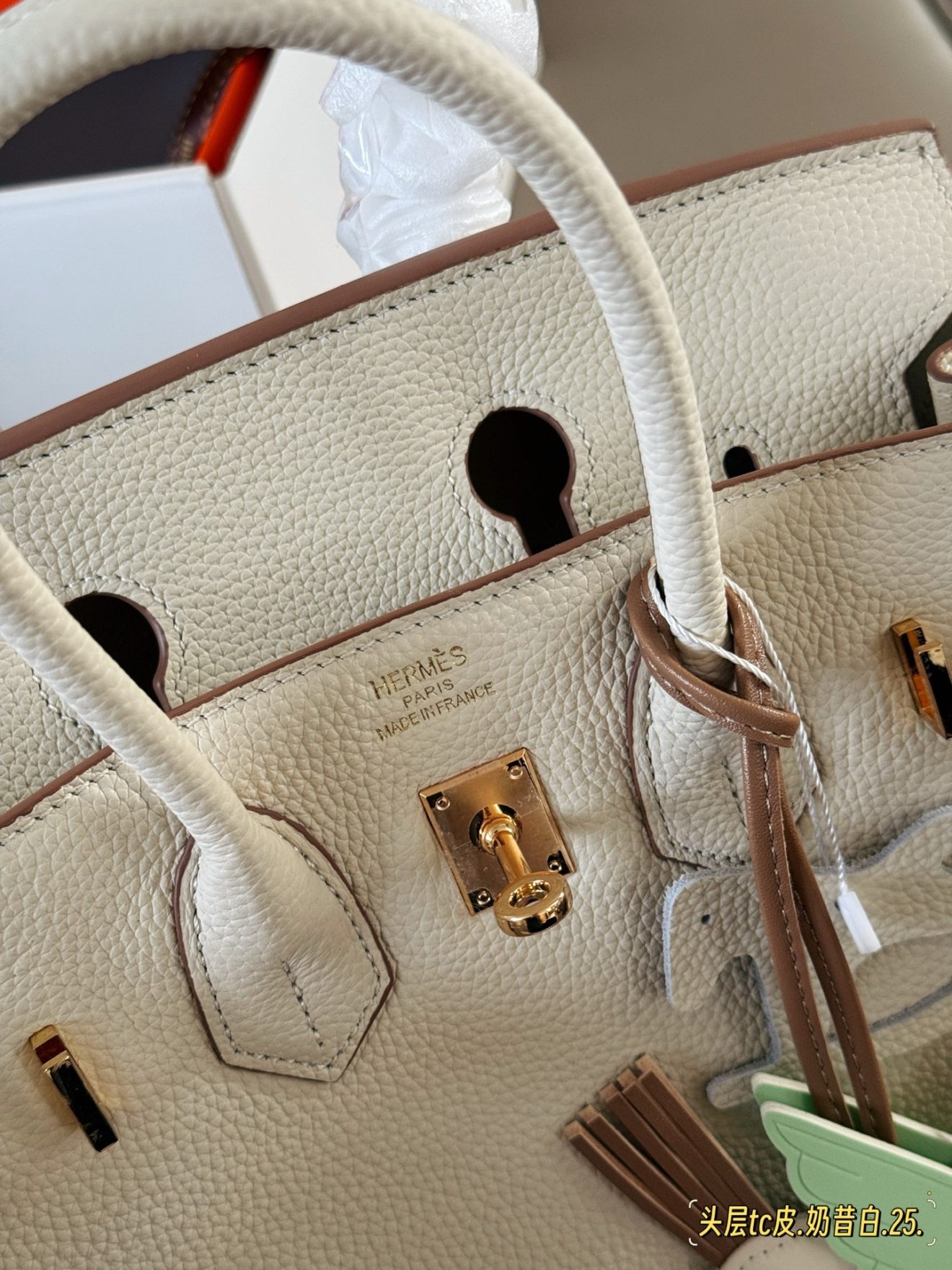 Hermes Birkin 25 White Gold Hardware - Image 6