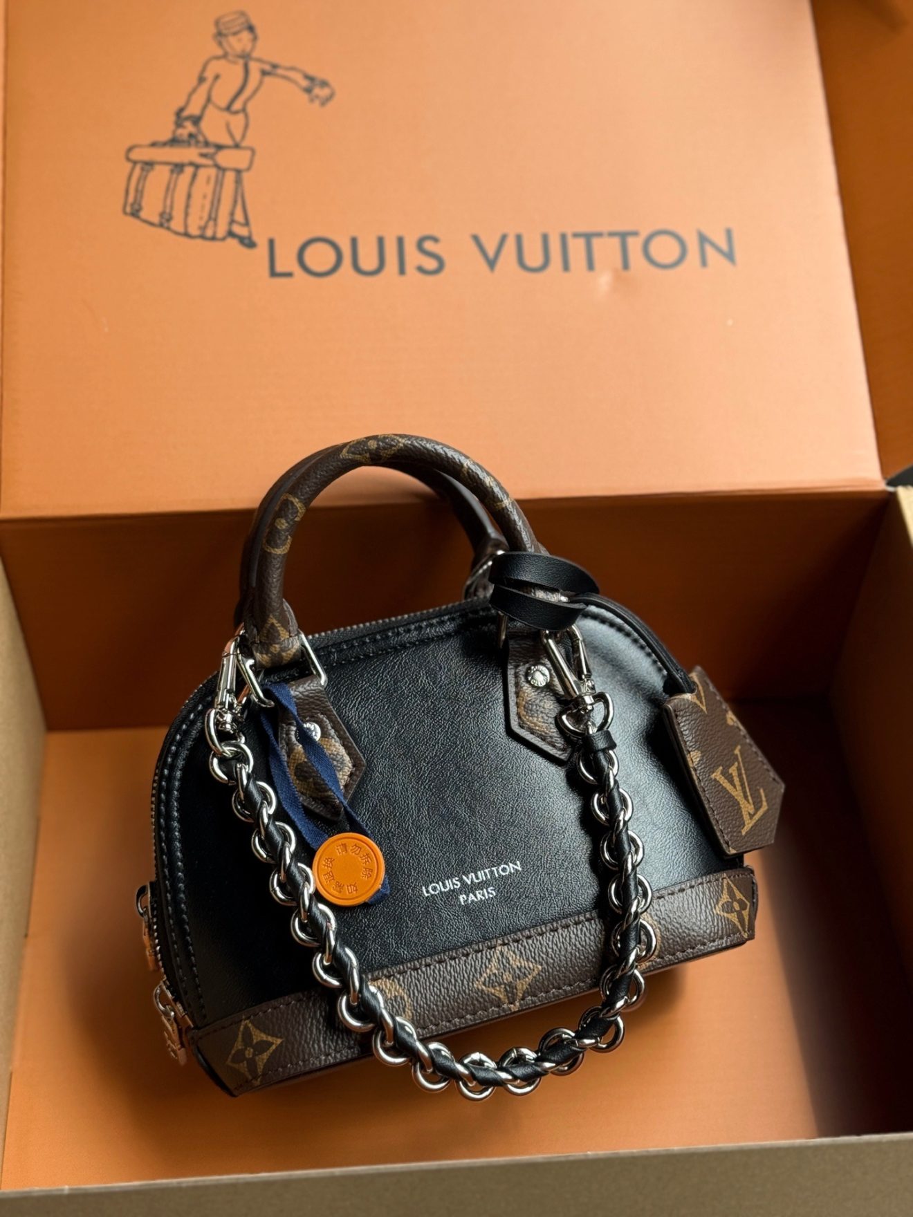LOUIS VUITTON lv ALMA NANO (18*12*8cm) - Image 9