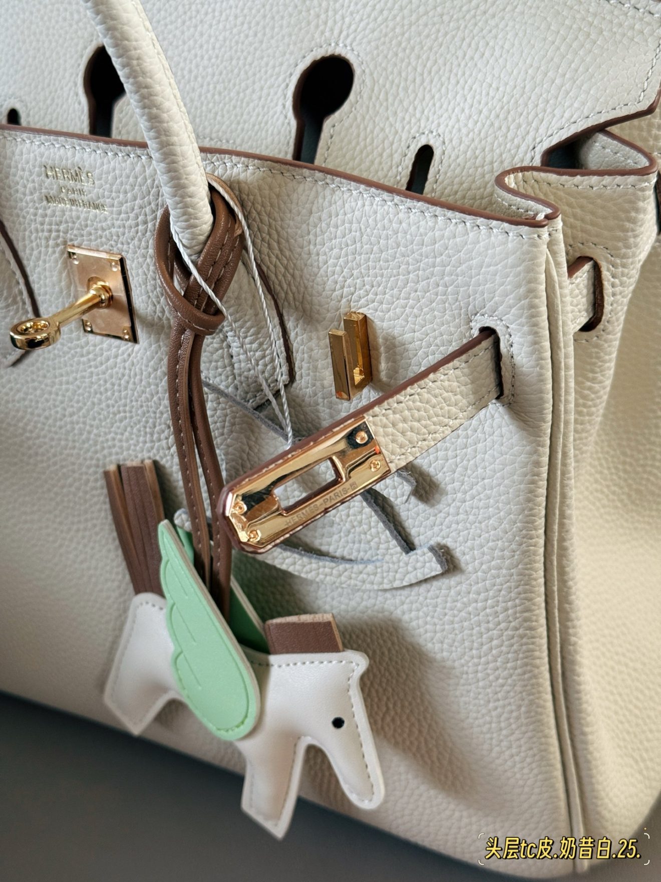 Hermes Birkin 25 White Gold Hardware - Image 5