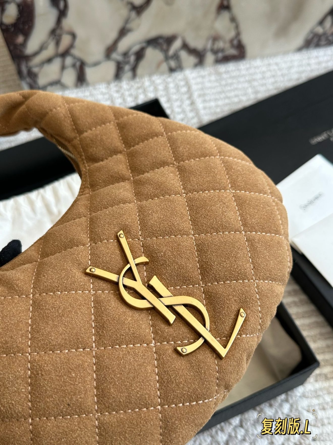 YSL Icarino Top Handle Bag 26*17cm - Image 4