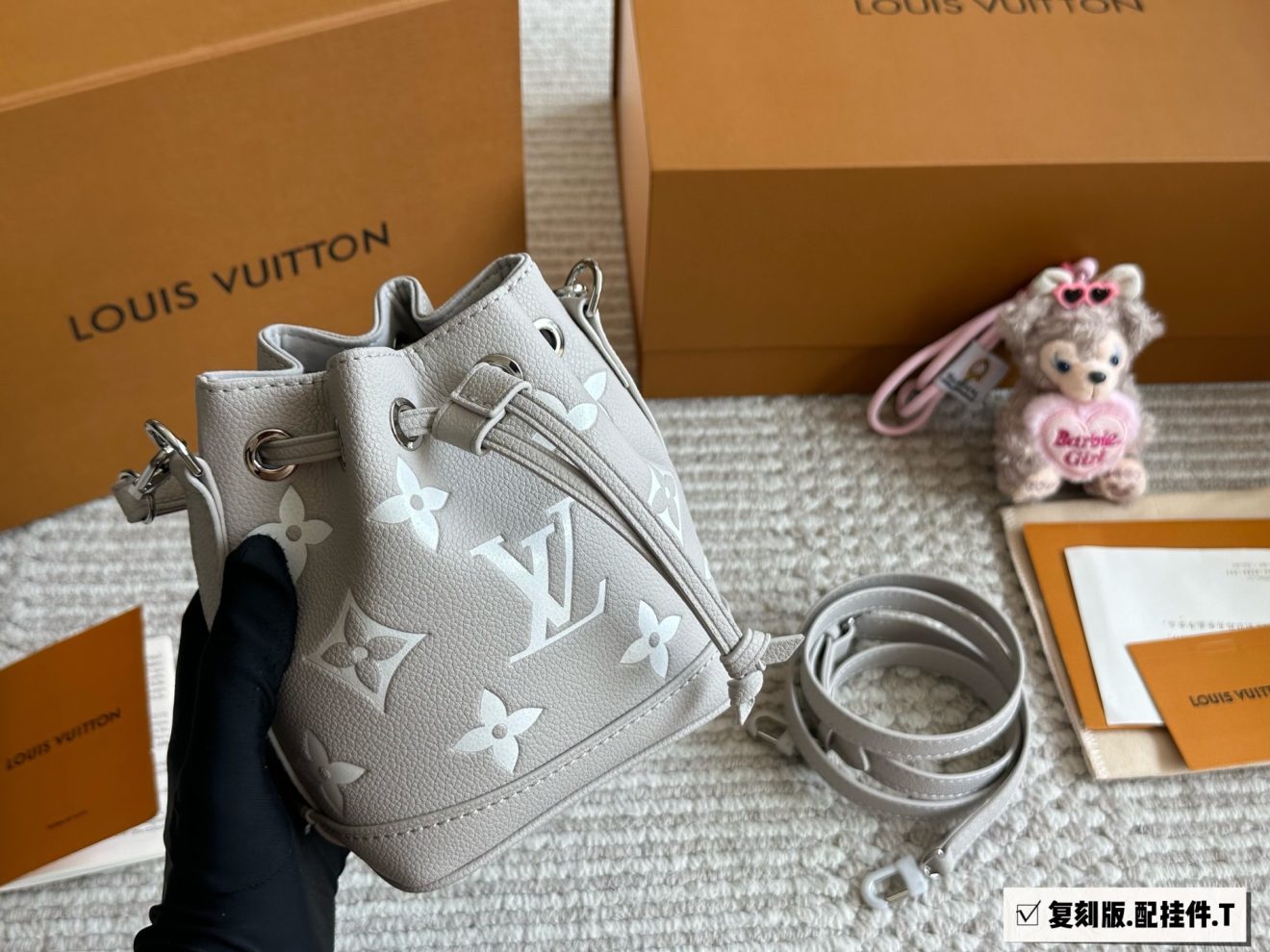 Louis Vuitton lv  NéoNéo BB -16 x 13 x 10CM - Image 3