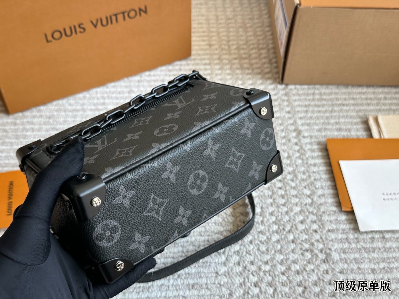Louis Vuitton lv Mini Soft trunk 18x13x8cm - Image 9