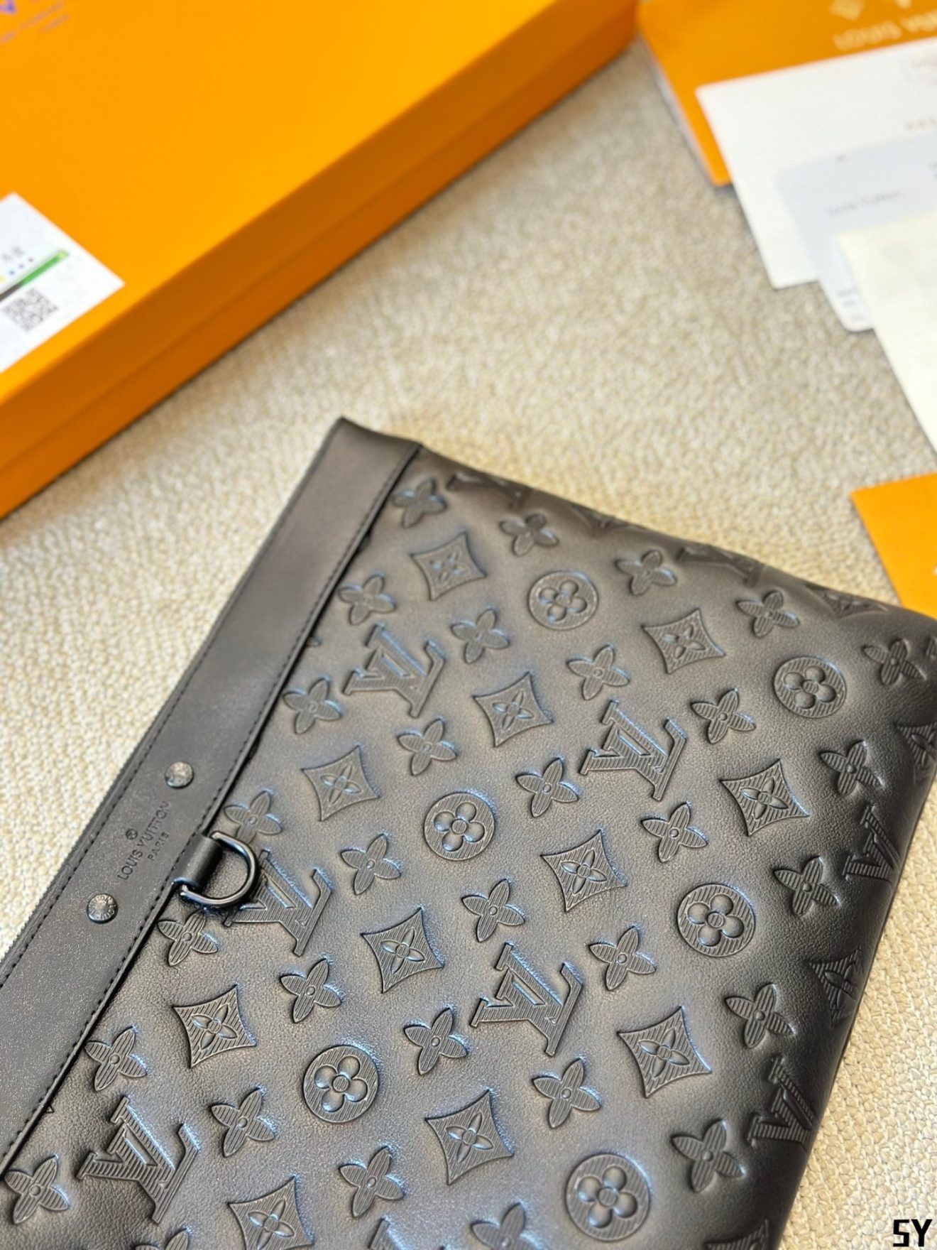 LOUIS VUITTON lv POCHETTE APOLLO MEN 35x25cm - Image 6