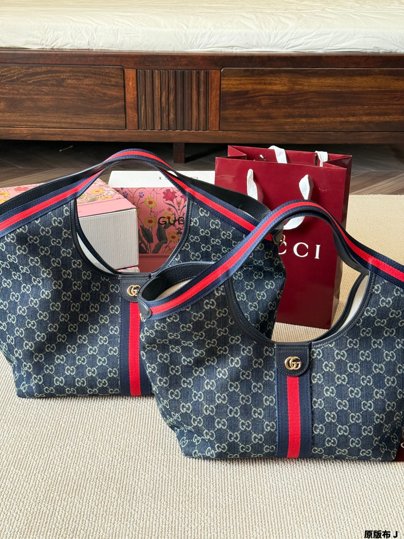 Gucci Giglio  40*32cm - Image 10