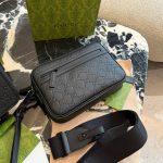 Gucci cross body man bag 13x19x5.5cm